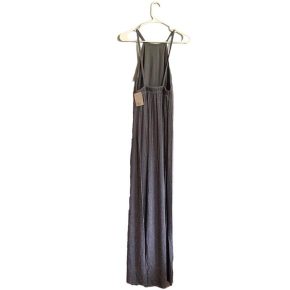 Show Me Your Mumu Amanda Maxi Dress
Dancing Queen Shine Smoke Gray Size: Medium - Picture 6 of 9